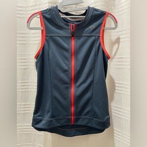 Pearl Izumi cycling vest running vest zip up, pockets
